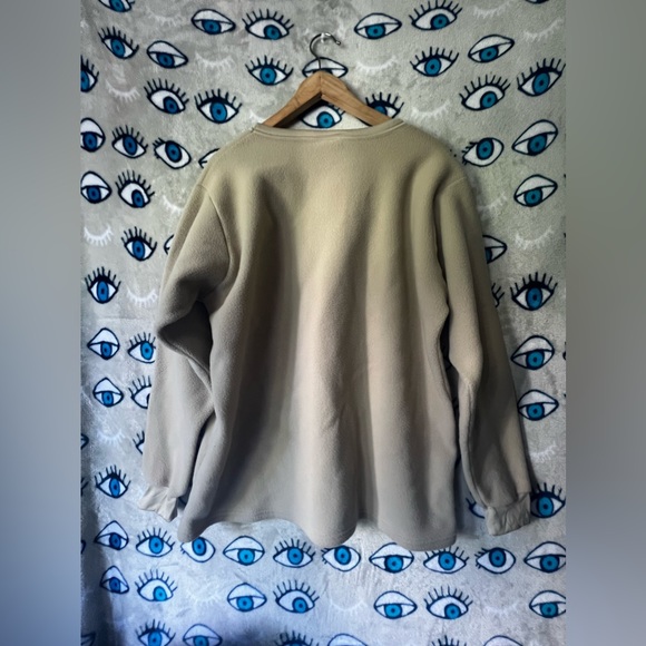 Pullover - Picture 2 of 2